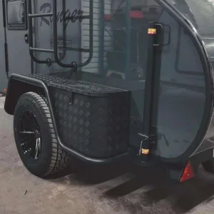 Fenderboxes Set – vedere detaliată a produsului montat sau utilizat