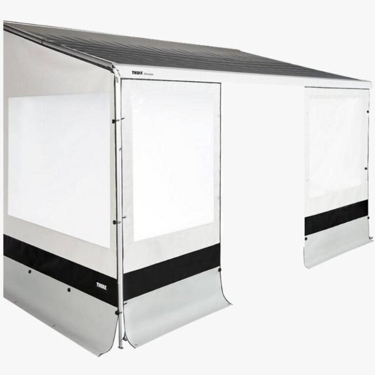 Sides & fronts Thule awning 3,0 – vedere detaliată a produsului montat sau utilizat